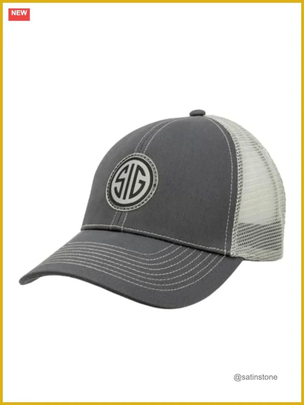 Unisex Mark Woven Patch Adjustable Breathable Mesh Trucker Hat with Snap Closure